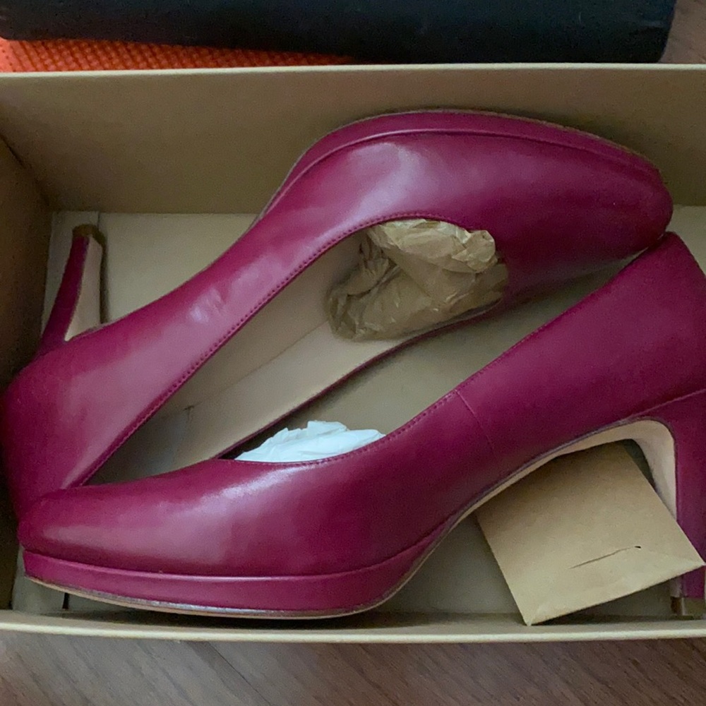 Cole Haan pumps